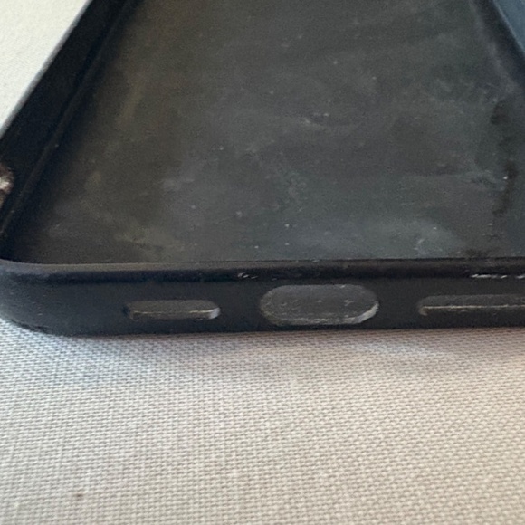 Free with Bundle Purchase! Cover for iPhone 13 Hedgehog - Picture 3 of 6